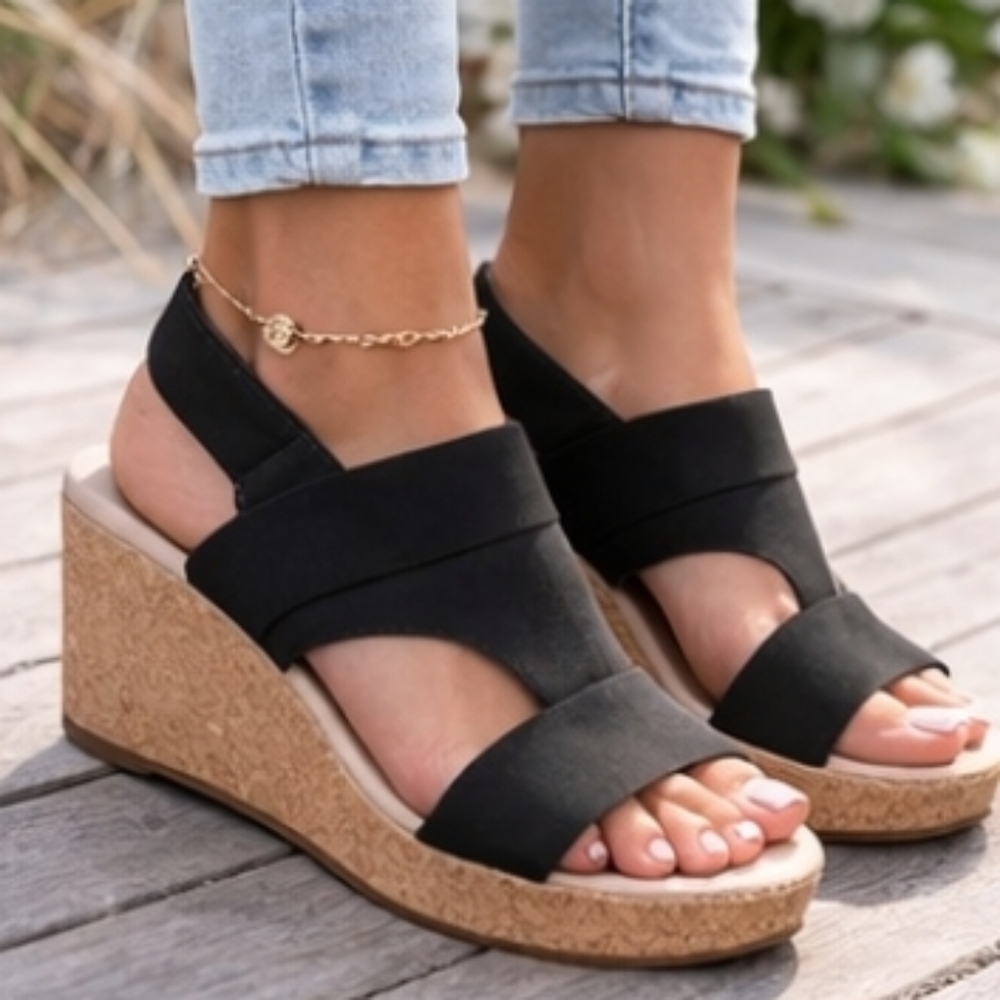 Clarks NEW Annadel Ivory Modern Coastal Minimalist Cork Wedge Sandals 9M
